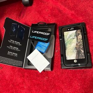 LifeProof FRE Series Waterproof Case Cover for iPhone 7 Plus 5.5in - Black